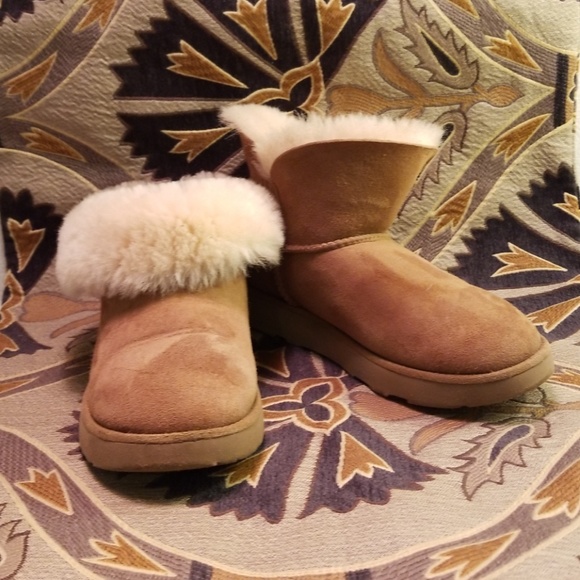 classic cuff mini boot ugg